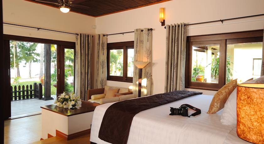 Diamond Bay Resort &amp