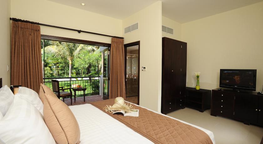 Diamond Bay Resort &amp