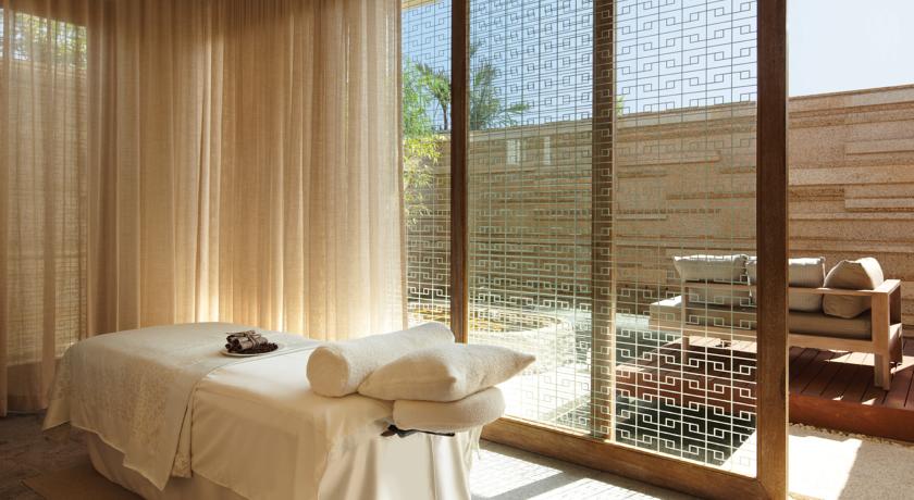 Hyatt-Regency-Da-nang-Resort-and-Spa