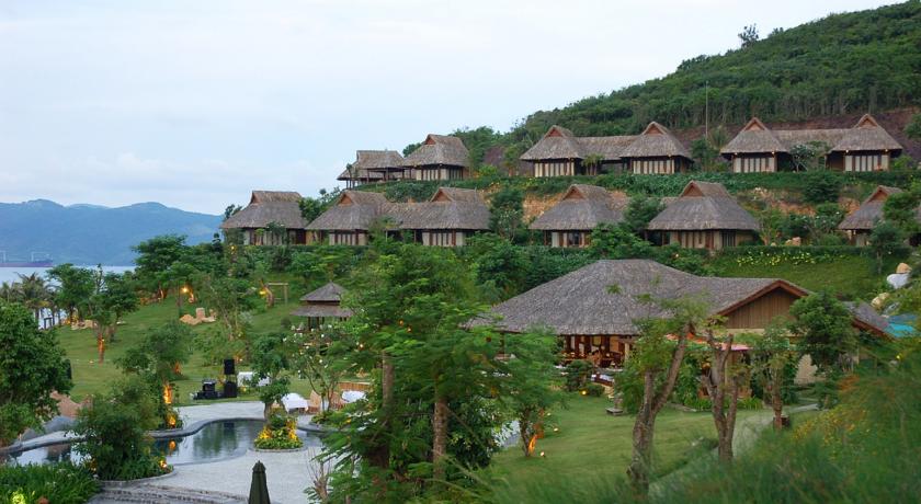 merperle-hon-tam-resort-co-gi
