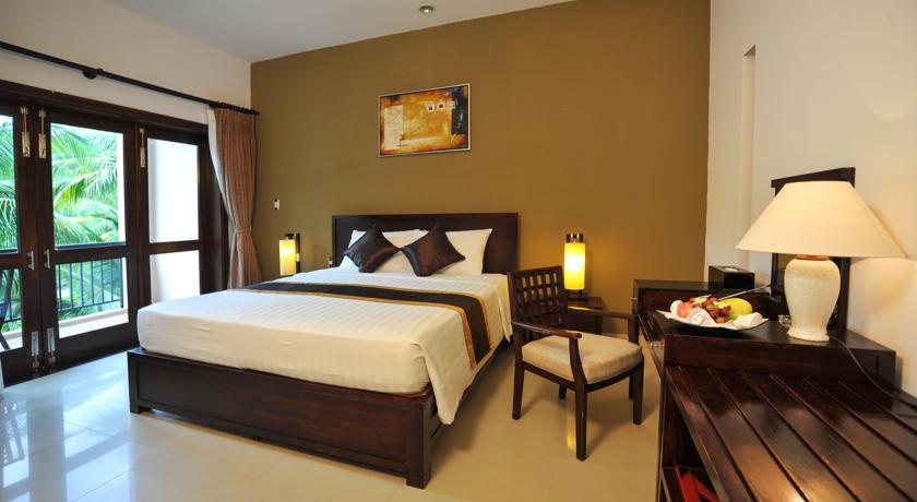 Diamond Bay Resort &amp