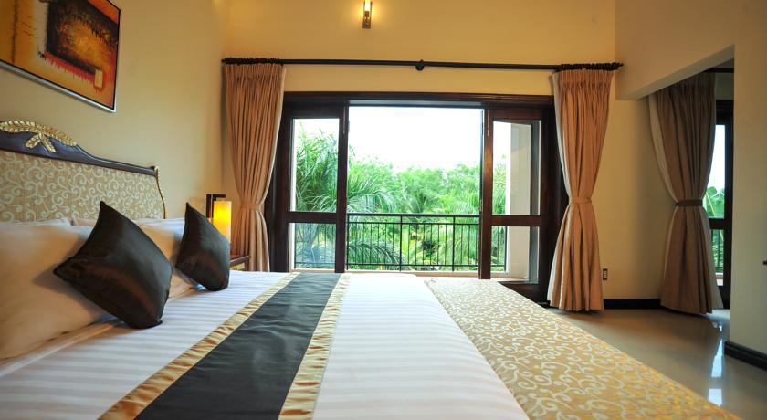 Diamond Bay Resort &amp