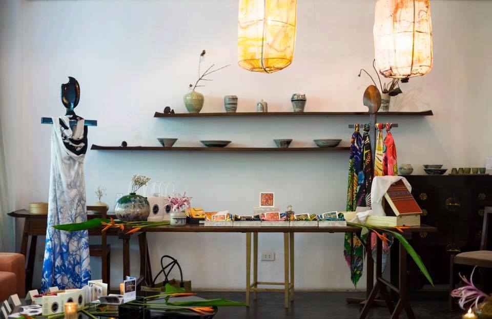 little-house-xuan-dieu-ho-tay-ha-noi