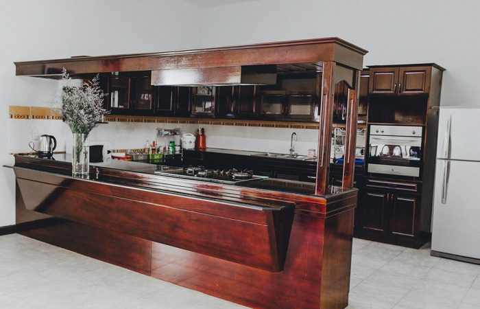 dennis-house-gan-quan-7-8