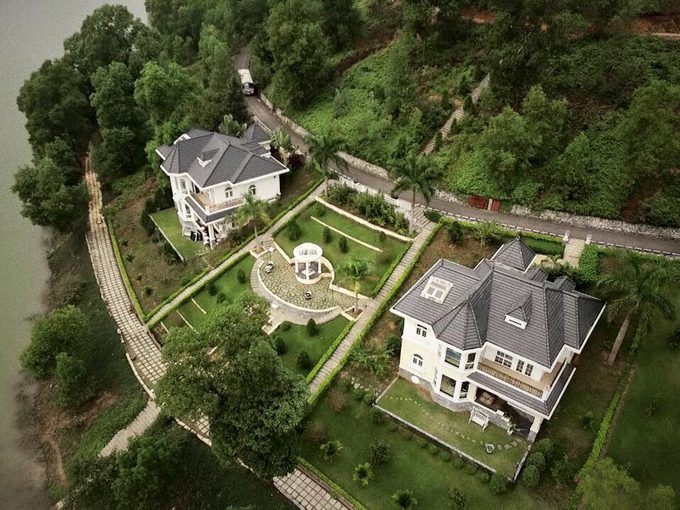 biet-thu-3-phong-ngu-dap-dong-mo