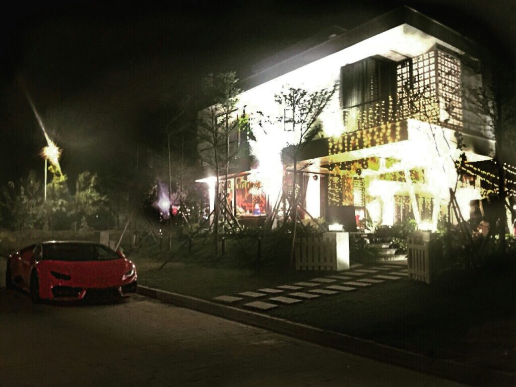 biet-thu-5-phong-ngu-8