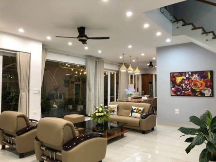 pink-house-hoa-lac-ha-noi