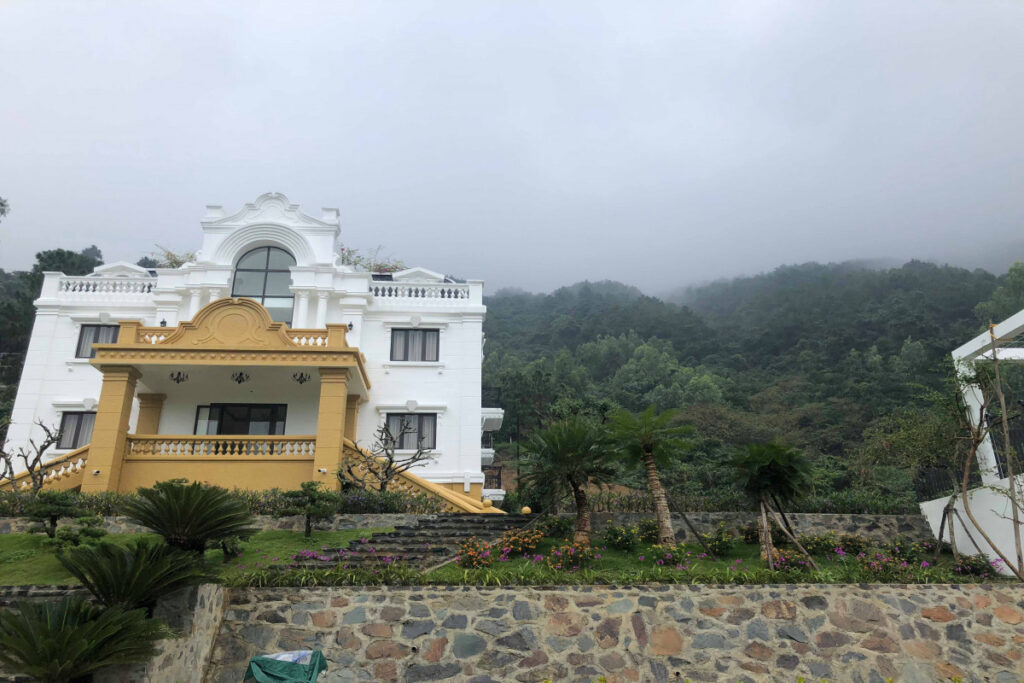 biet-thu-san-golf-tam-dao-7