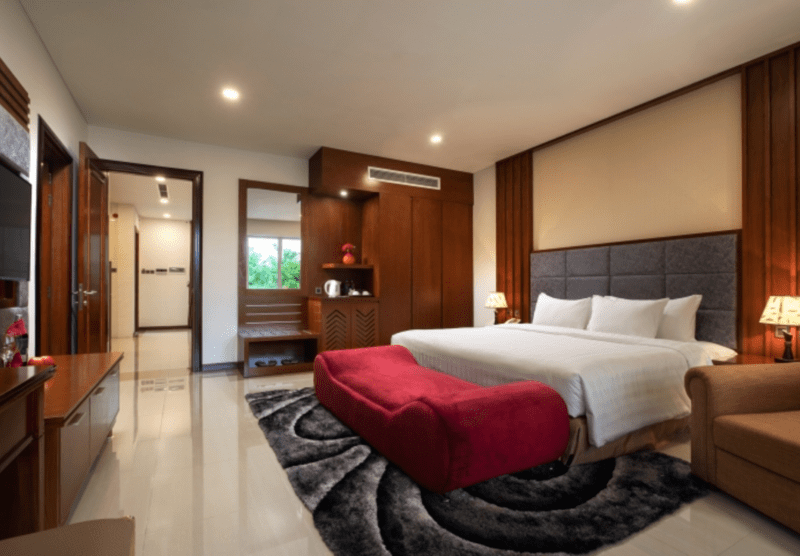 Gold-Coast-Hotel-Resort-&-Spa-8