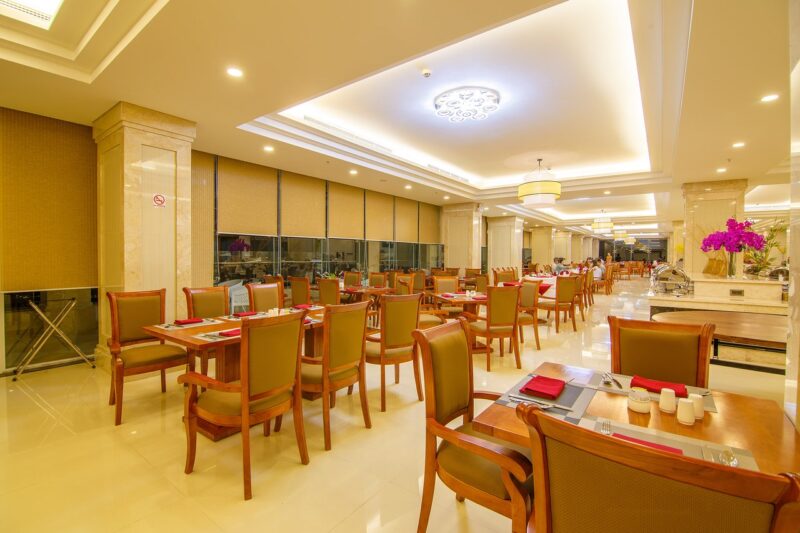 Gold-Coast-Hotel-Resort-12