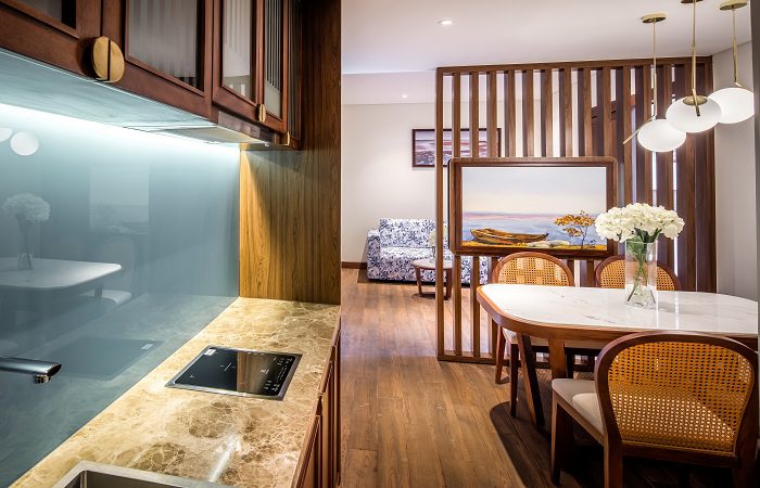 nha-bep-noi-lien-voi-phong-khach