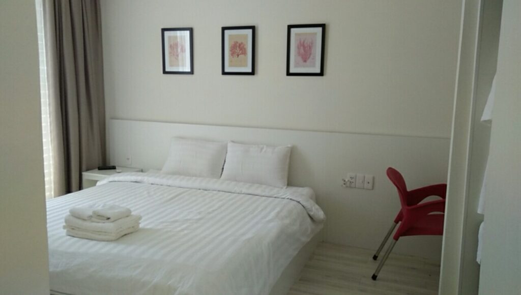 oceanami-villa-pool-view-long-hai-3-phong-ngu-2