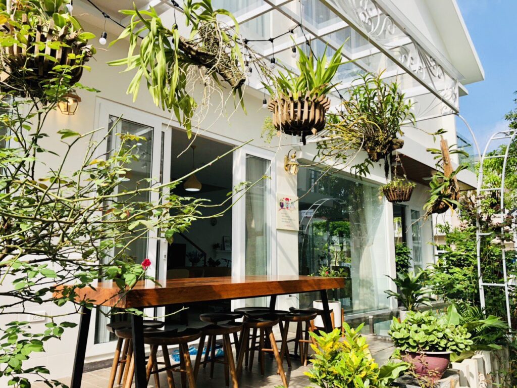 mai-villa-5-phong-ngu-thach-that