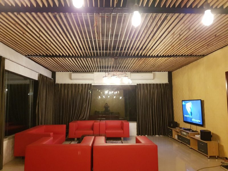 Phong-khach-biet-thu-ba-vi-5PN