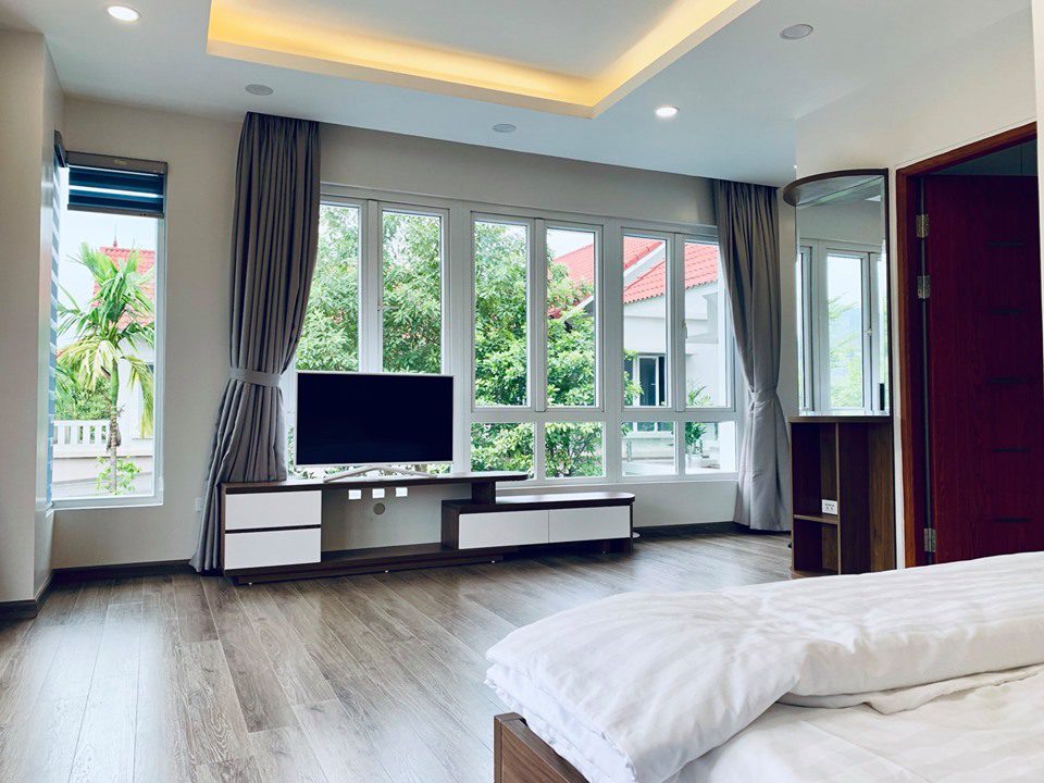 mai-villa-6-phong-ngu-thach-that