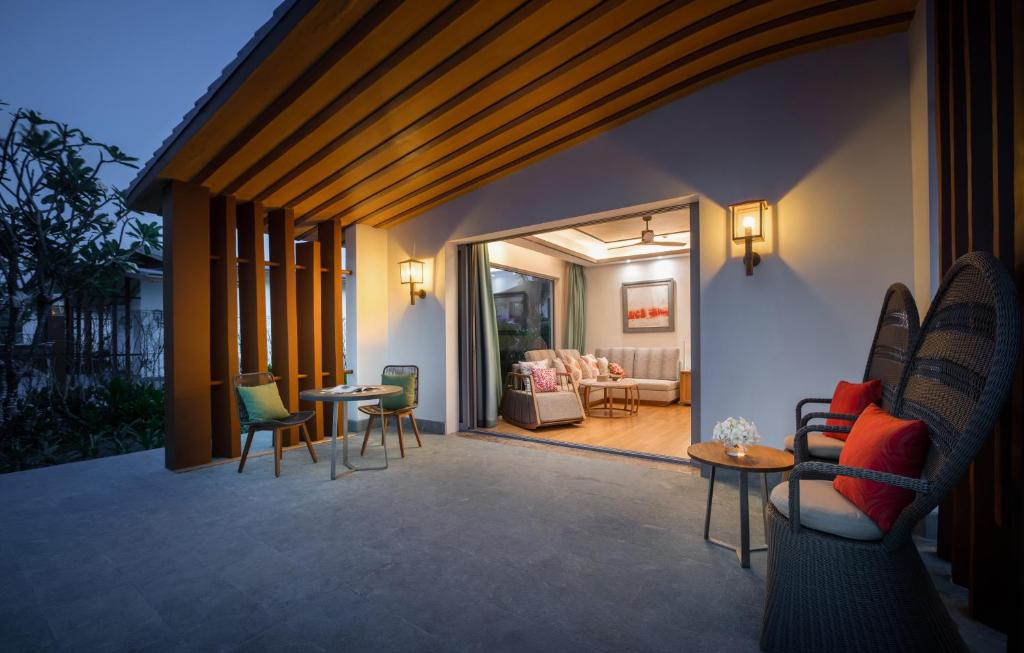 Radisson-Blu-Resort-nha-Trang