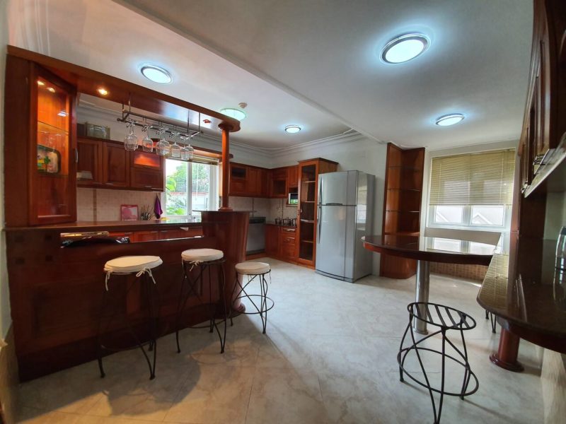 biet-thu-sai-gon-cho thue