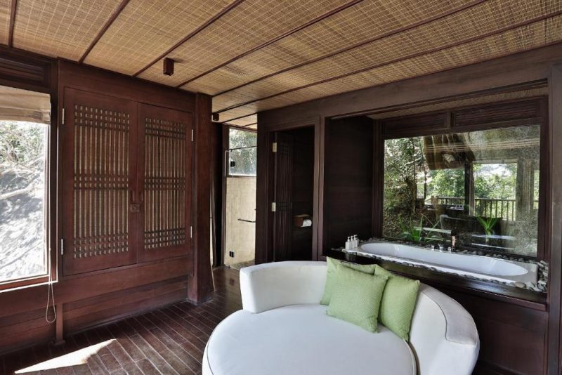 Biet-thu-Hill-Rock-Ninh-Van-Bay