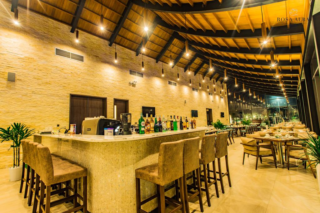 rosa-alba-resort-villas