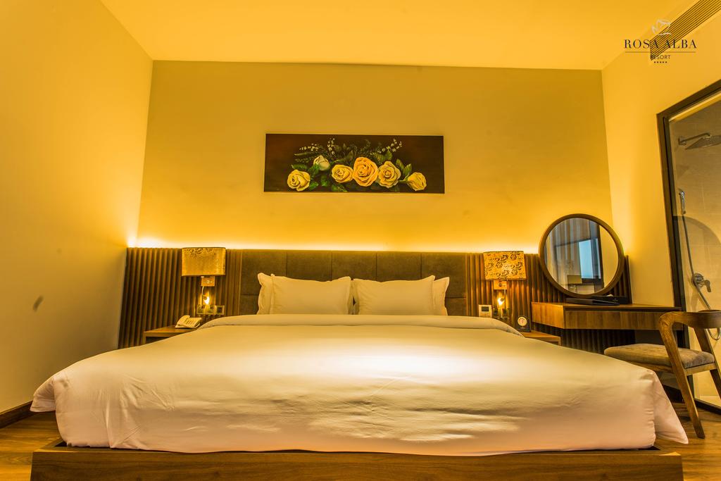 rosa-alba-resort-villas