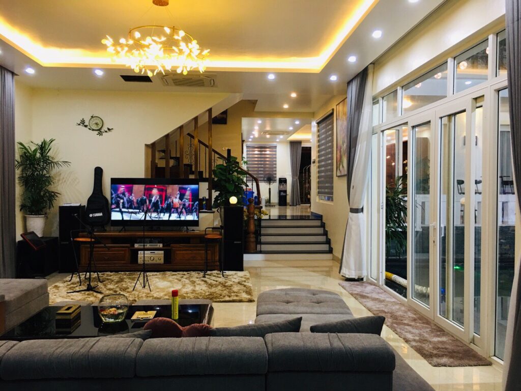 cho-thue-biet-thu-mai-villa-a8-10-thach-that-ha-ha-noi