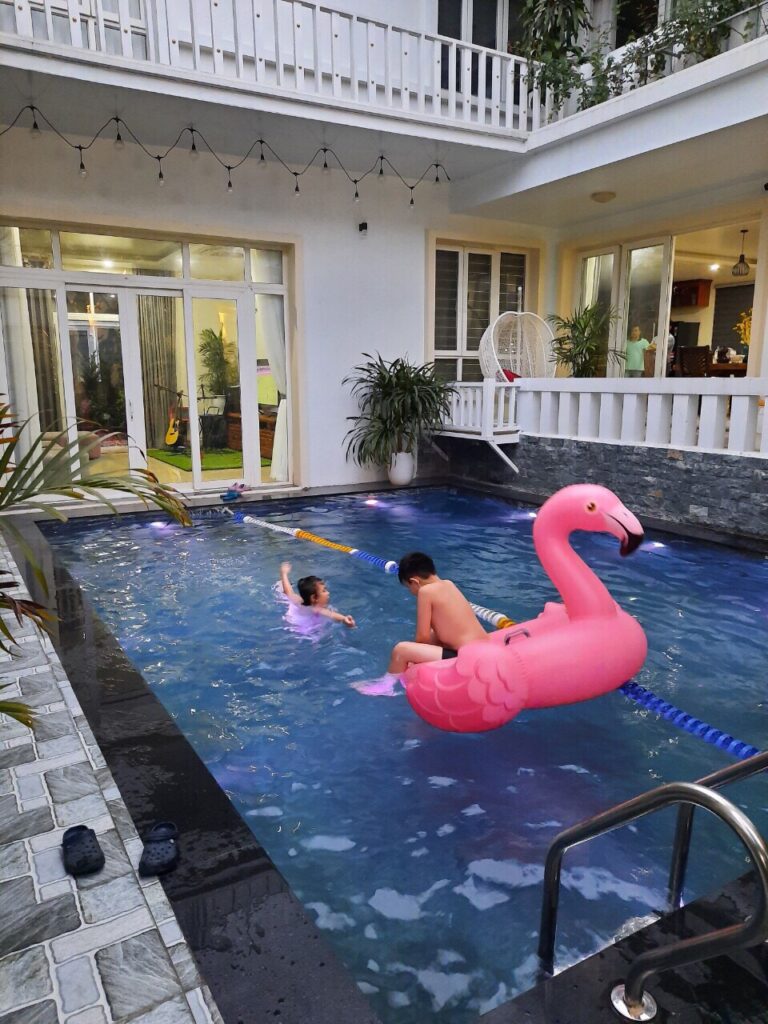 cho-thue-biet-thu-mai-villa-a8-10-thach-that-ha-ha-noi