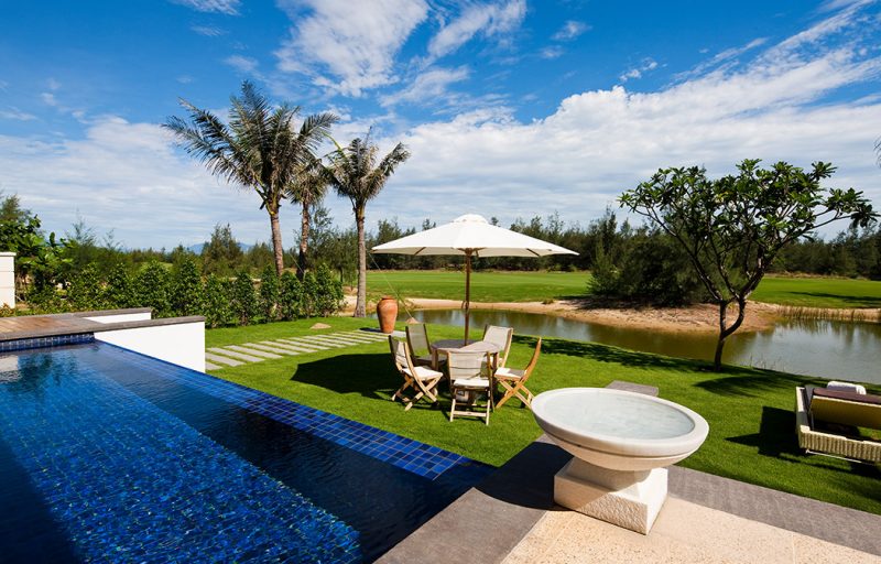 Biet-thu-2-ngu-co-ho-boi-the-ocean-villa-da-nang-1