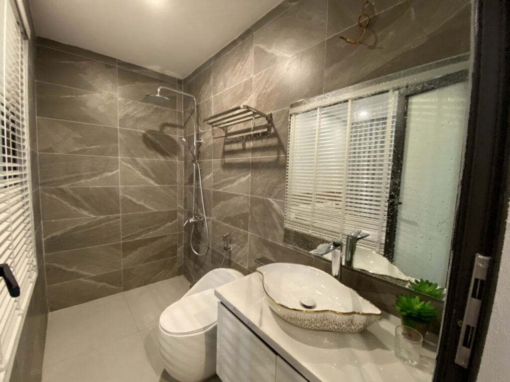 biet-thu-villa-cho-thue-gan-ha-noi-co-be-boi-rieng-3