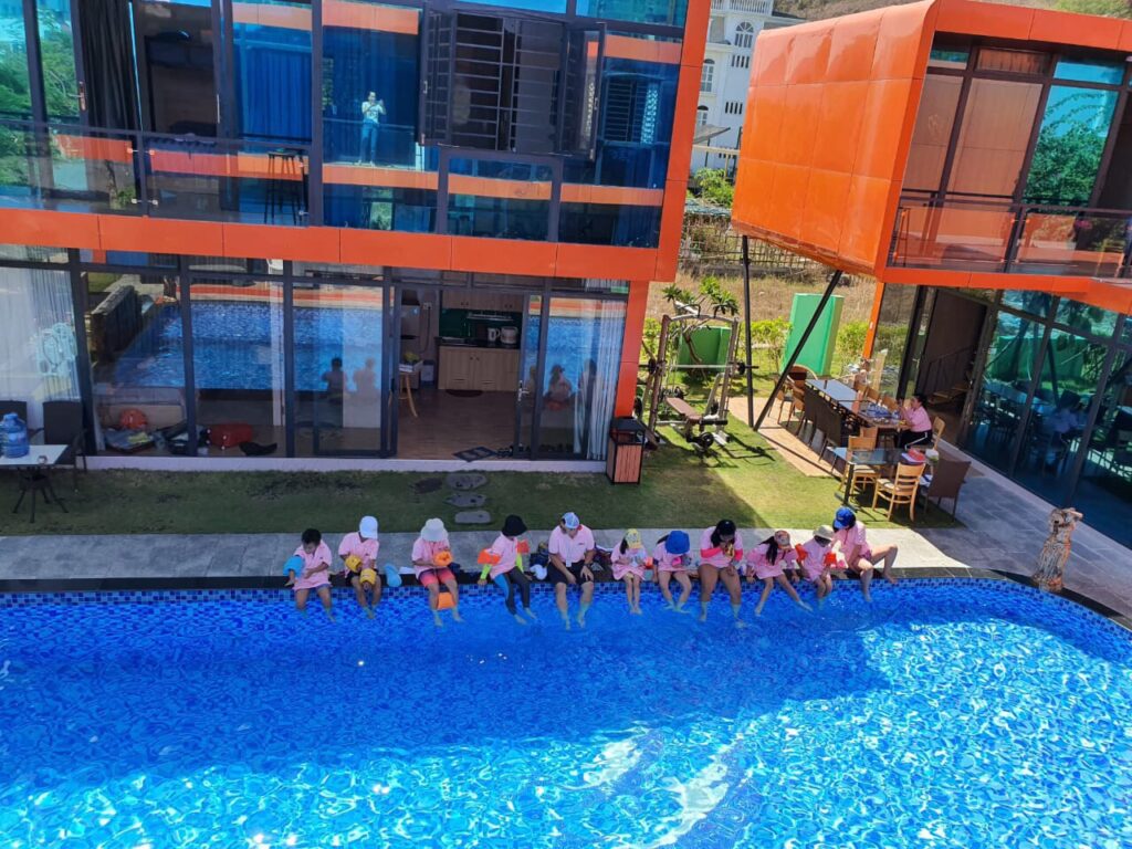 tropical-villa-nha-trang-villa-6-phong-ngu-khu-an-vien-6