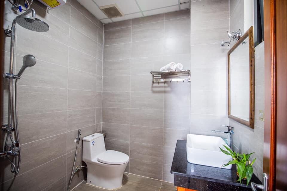 ao-chau-villa-1-6-phong-ngu-phuong-8-da-lat-4