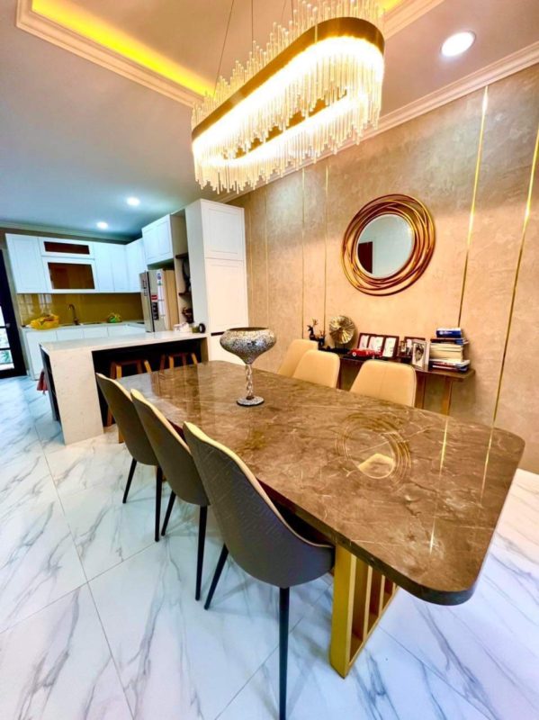 biet-thu-villa-sai-gon-quan-7-cho-thue-theo-ngay-1