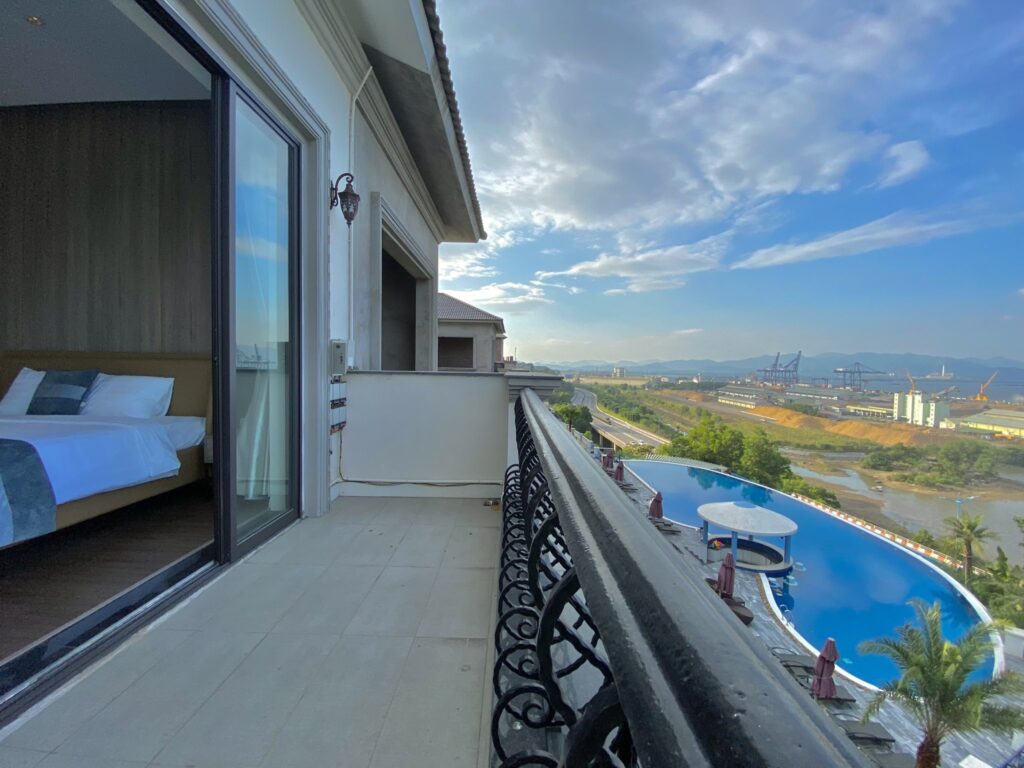 biet-thu-villa-beverly-hills-ha-long-8-phong-ngu-villa-co-view-bien-dep-nhat4