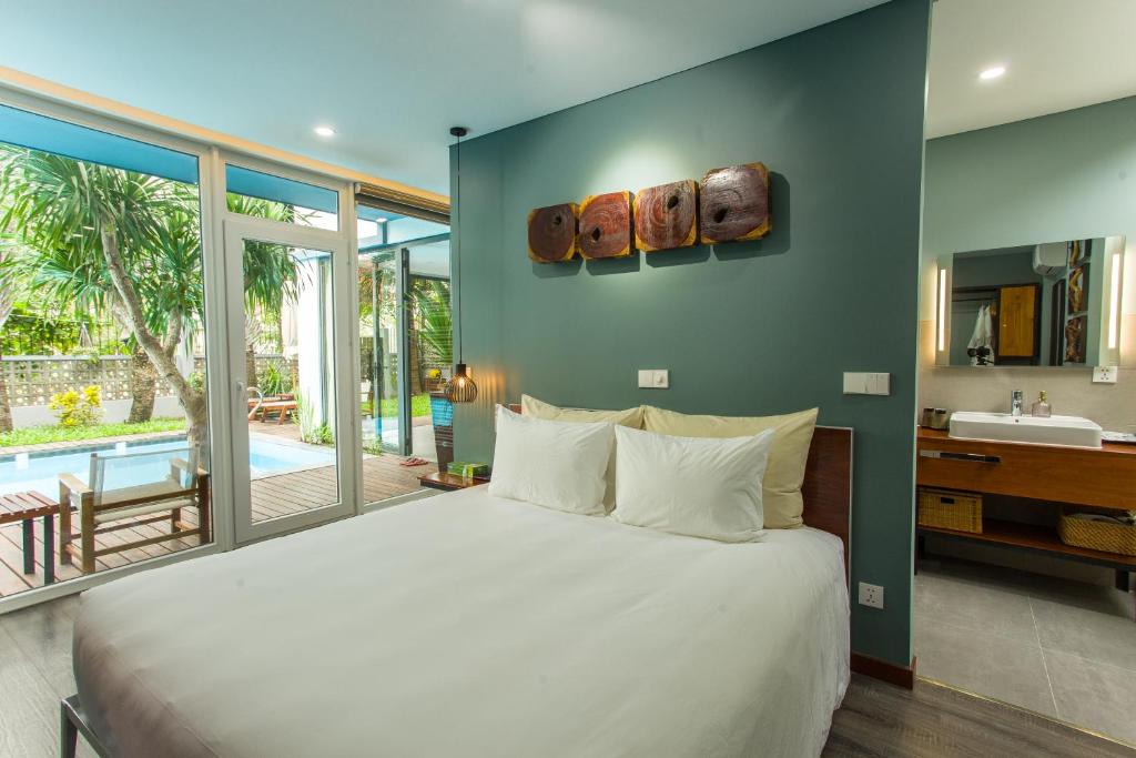 villa-7-phong-ngu-gan-bien-an-bang-hoi-an-5