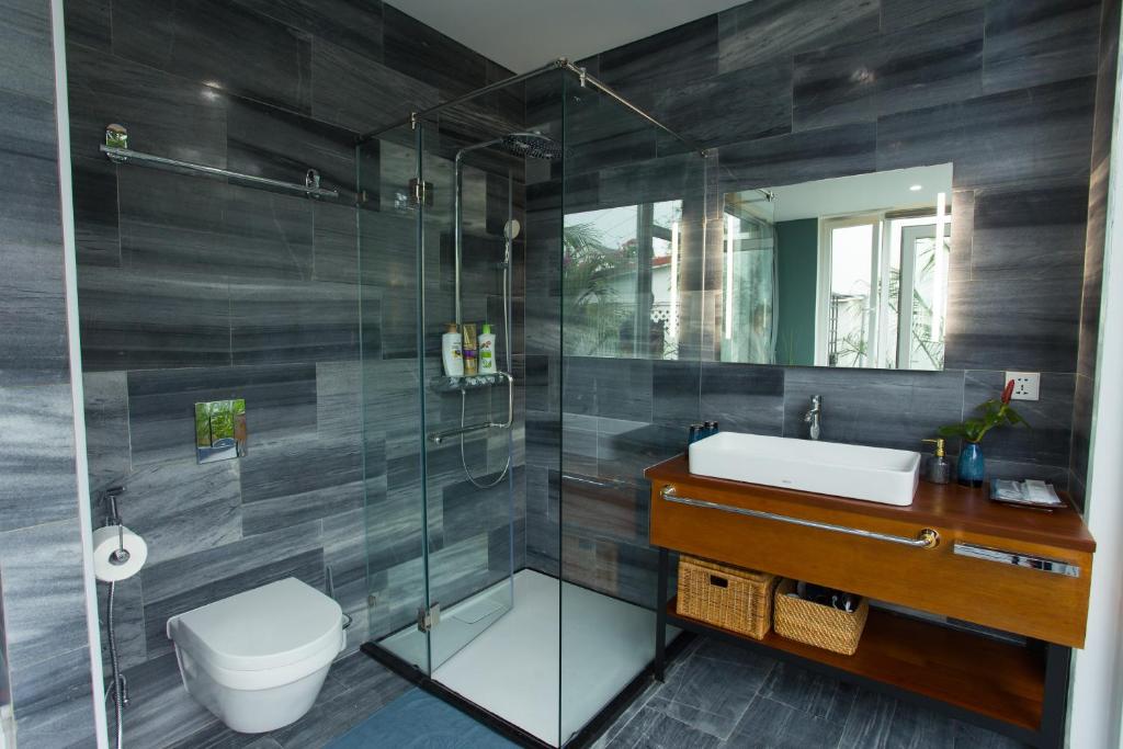 villa-7-phong-ngu-gan-bien-an-bang-hoi-an-4