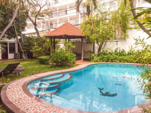 biet-thu-villa-g10-quan-2-5-phong-ngu-1