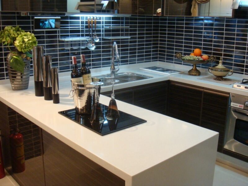 thiet-ke-phong-bep-phong-cach-tan-co-dien-14