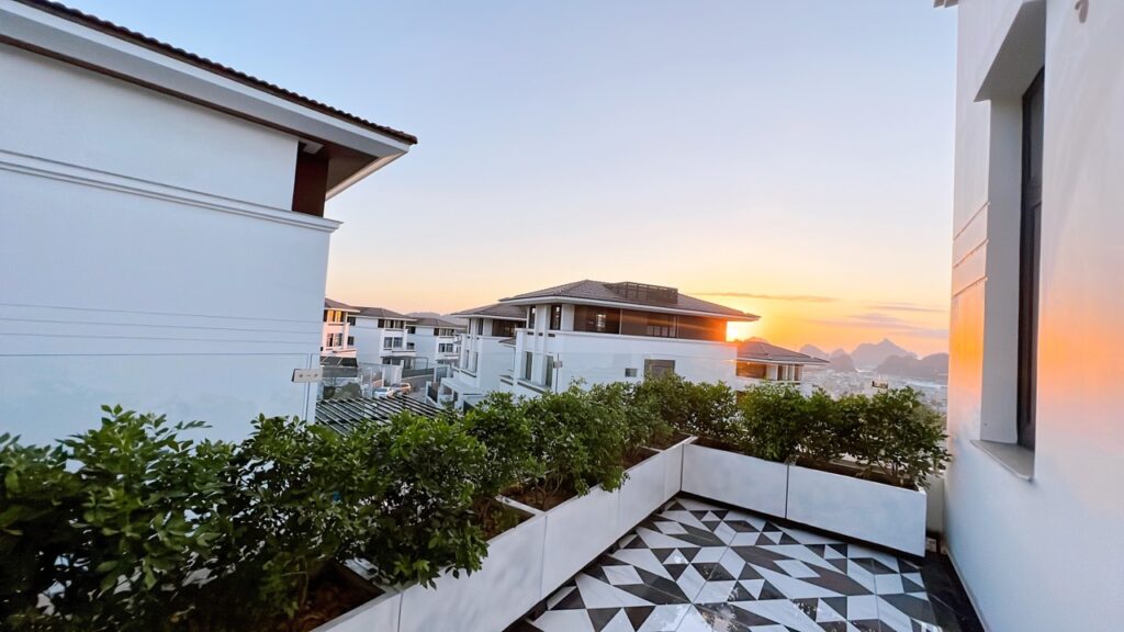 biet-thu-flc-ha-long-6-phong-ngu-co-be-boi-rieng-kiet-tac-giua-long-quang-ninh-3