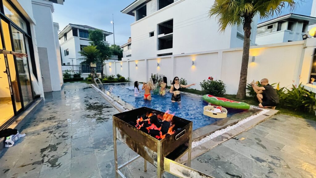 review-villa-flc-ha-long-5-phong-ngu-villa-nghi-duong-giua-long-ha-long-co-ho-boi-rieng-4