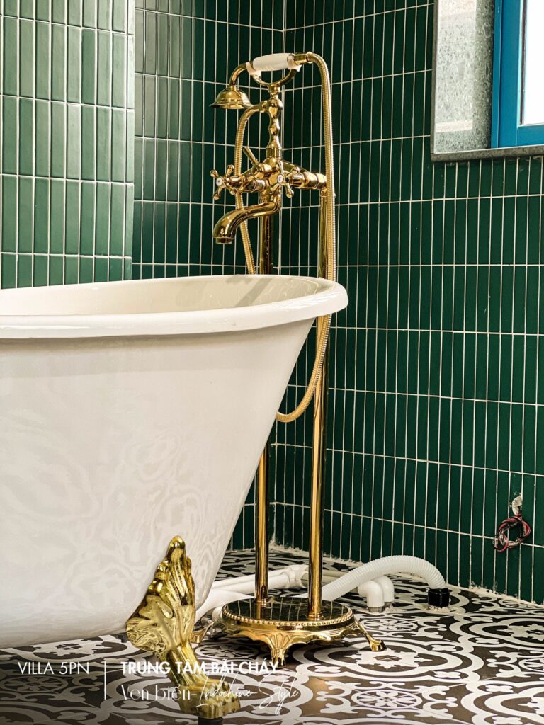 villa-sun-feria-ha-long-5-phong-ngu-co-be-boi-rieng-hien-dai-sat-bien2