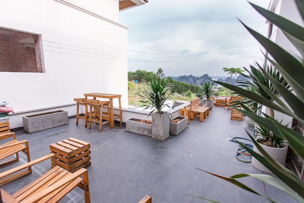 villa-flc-ha-long-5-phong-ngu-cho-thue-gia-re-moi-dep-view-vinh-tai-quang-ninh-4