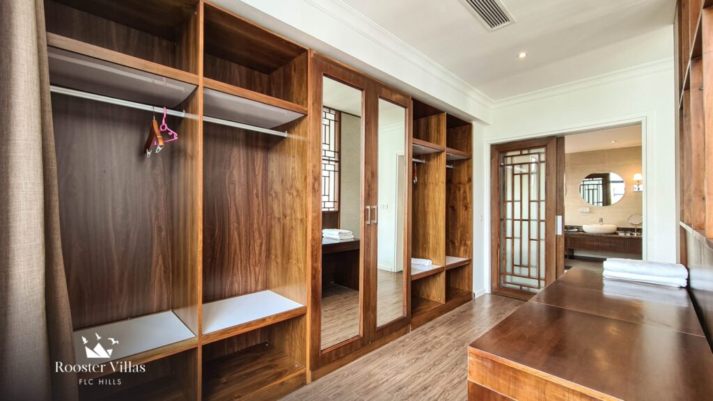 biet-thu-flc-ha-long-4-phong-ngu-moi-dep-co-ho-boi-rieng-cham-tay-den-ki-nghi-tuyet-voi-7