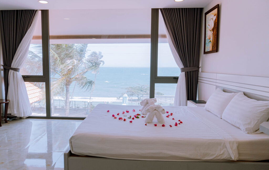 villa-phan-thiet-17-phong-ngu-to-rong-dep-nhat-cho-thue-du-lich-nghi-duong-10