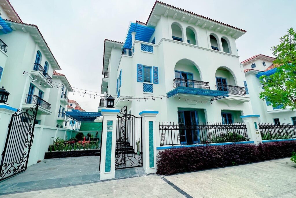 villa-sun-feria-ha-long-5-phong-ngu-co-be-boi-rieng-ngoai-troi-karaoke-mien-phi1