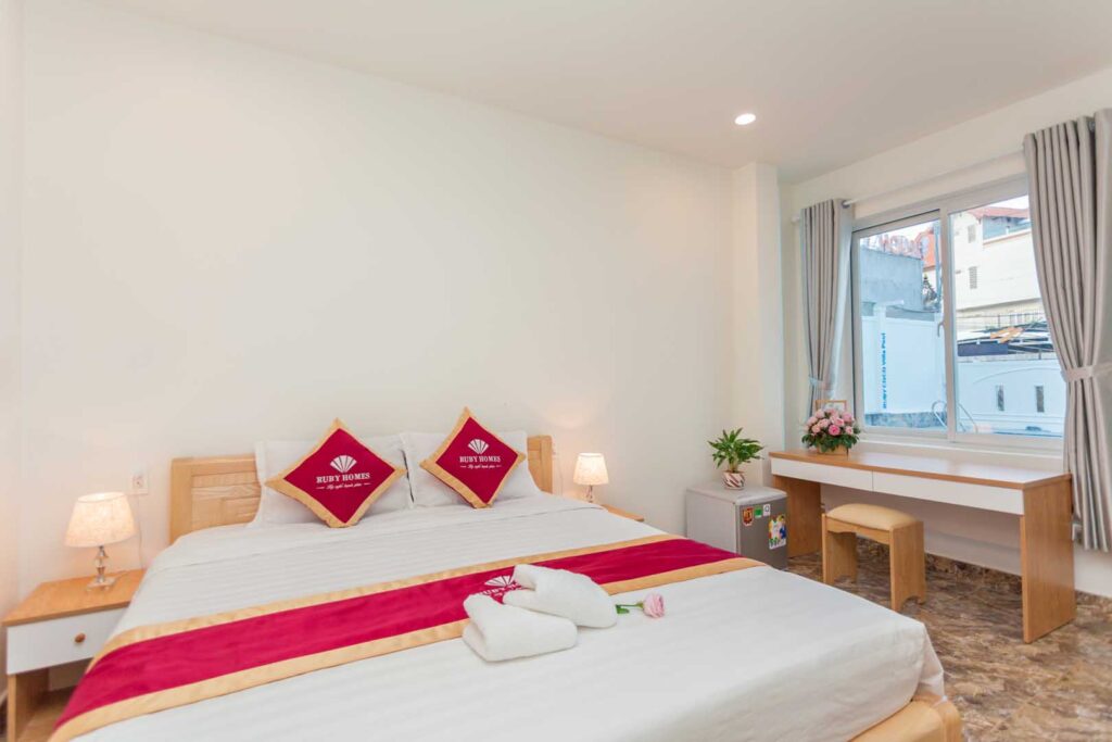 villa-vung-tau-7-phong-ngu-sat-bai-sau2