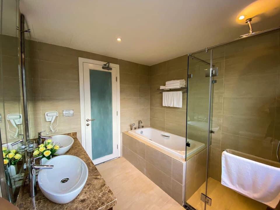 villa-ha-long-5-phong-ngu-co-gi-cho-thue-villa-nghi-duong-gia-uu-dai-danh-cho-gia-dinh-nhom-ban-be-2