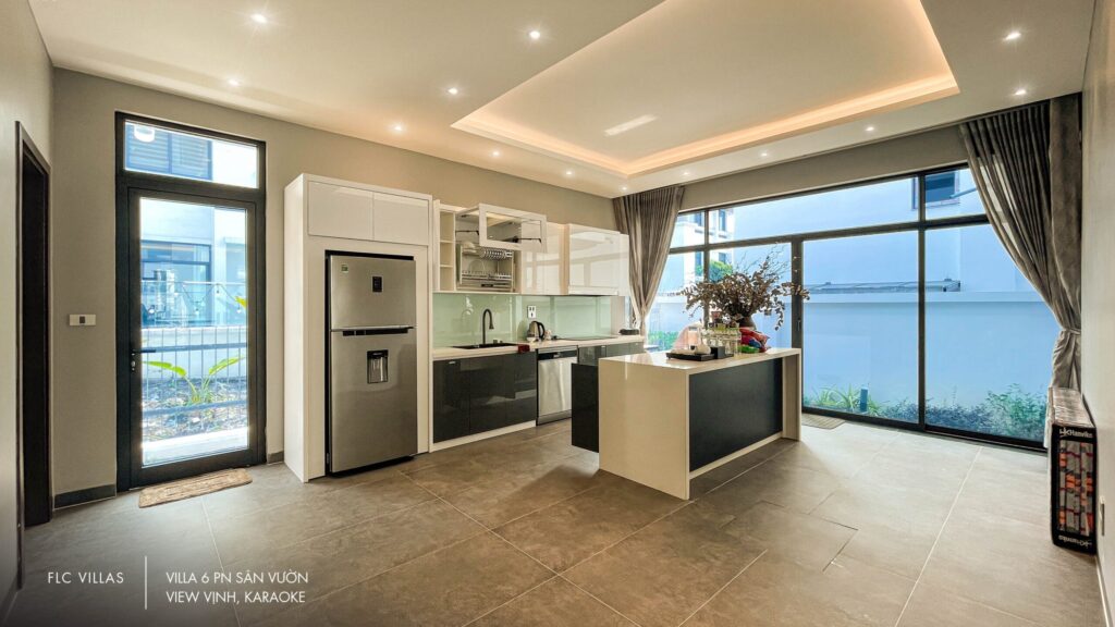 villa-flc-ha-long-6-phong-ngu-cho-thue-gia-re-co-ho-boi-rieng-nuong-bbq-1