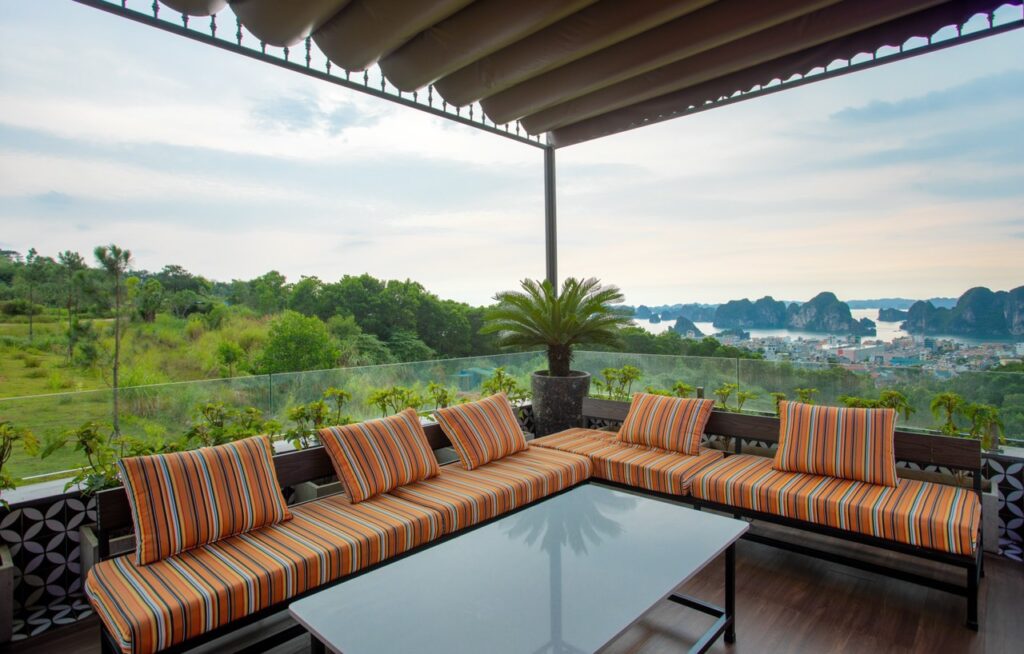 biet-thu-flc-ha-long-5-phong-ngu-cho-thue-moi-dep-huong-vinh-ha-long-4