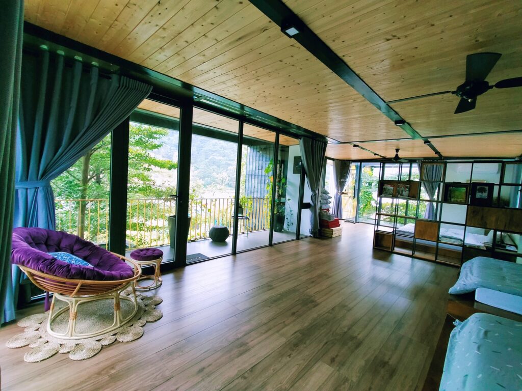 villa-2-phong-ngu-ho-dong-do-soc-son-biet-thu-nghi-duong-gan-ha-noi-sang-trong-hien-dai-nhat-4